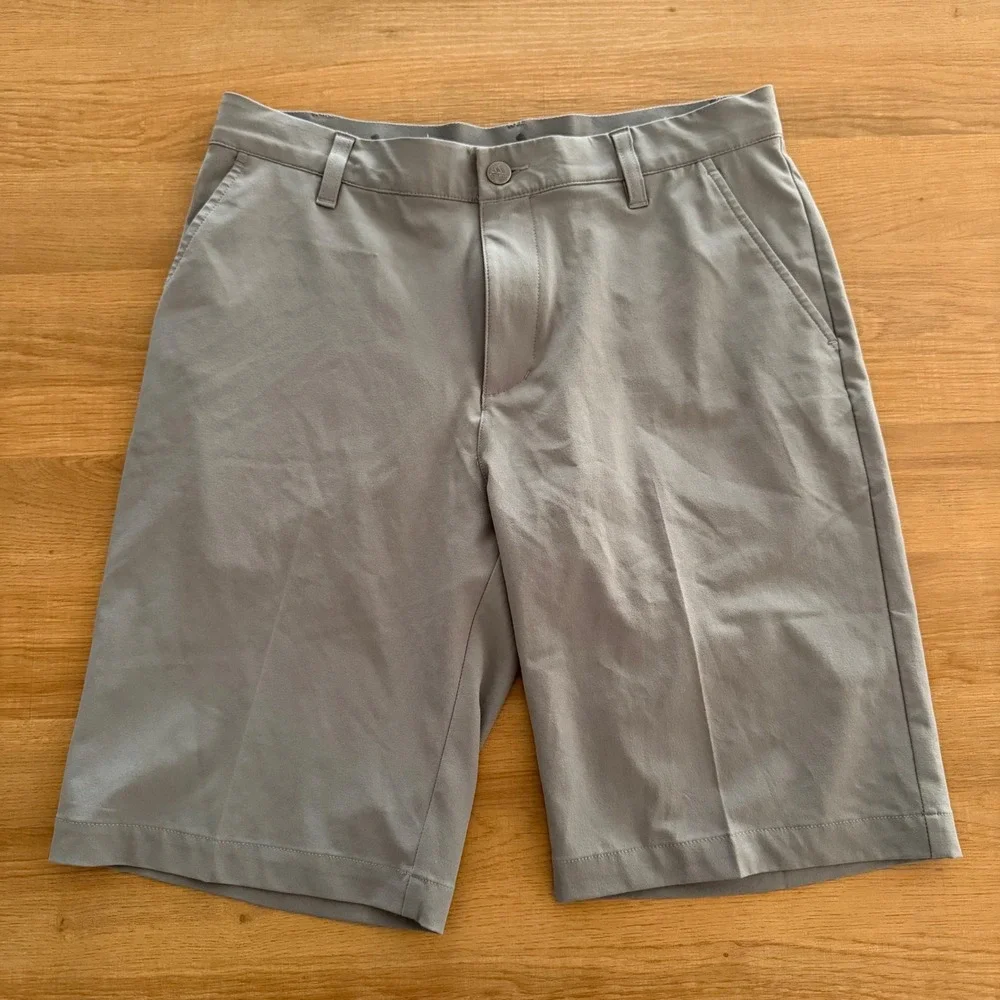 Adidas Primegreen Mens Golf Shorts Gray Size 30 Performance Stretch Flat Front